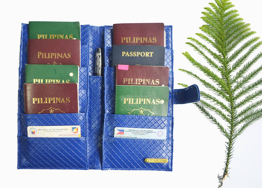 MIXMI FAMILY PASSPORT WALLET (VINTAGE ROYAL BLUE)