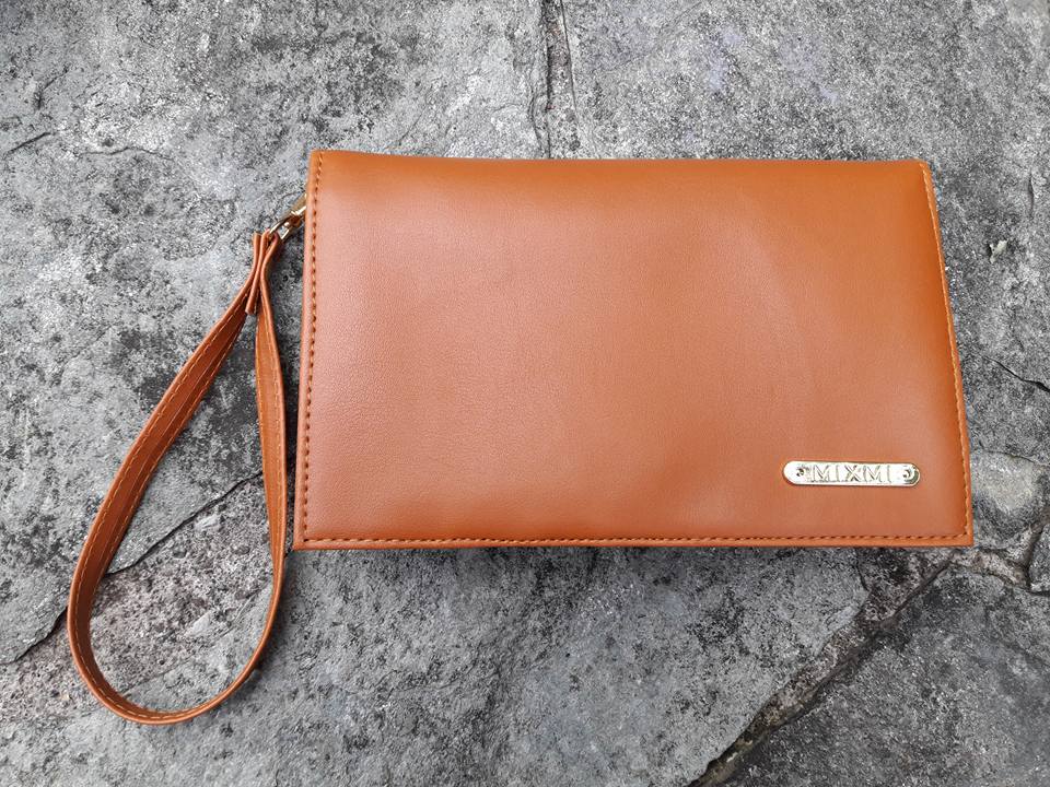 MIXMI LULU PHONE WRISTLET WALLET (TAN)