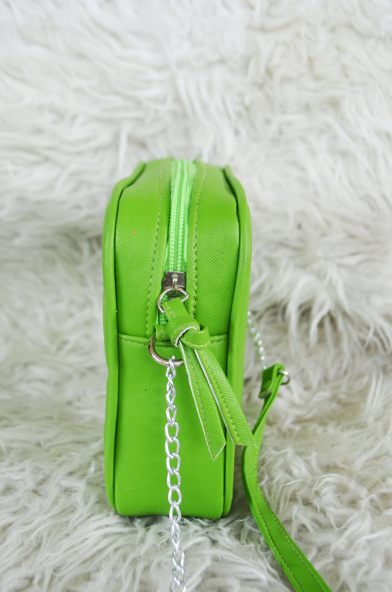 MIXMI TAYLOR CHAIN BAG (Yellow Green) SILVER CHAIN