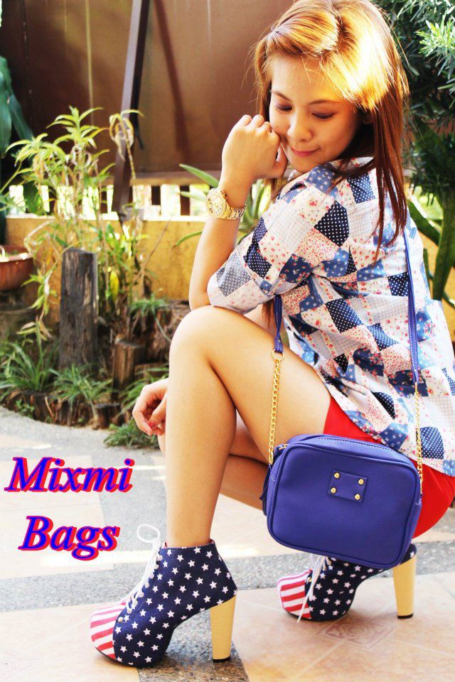 MIXMI TAYLOR CHAIN BAG (Royal Blue) GOLD CHAIN