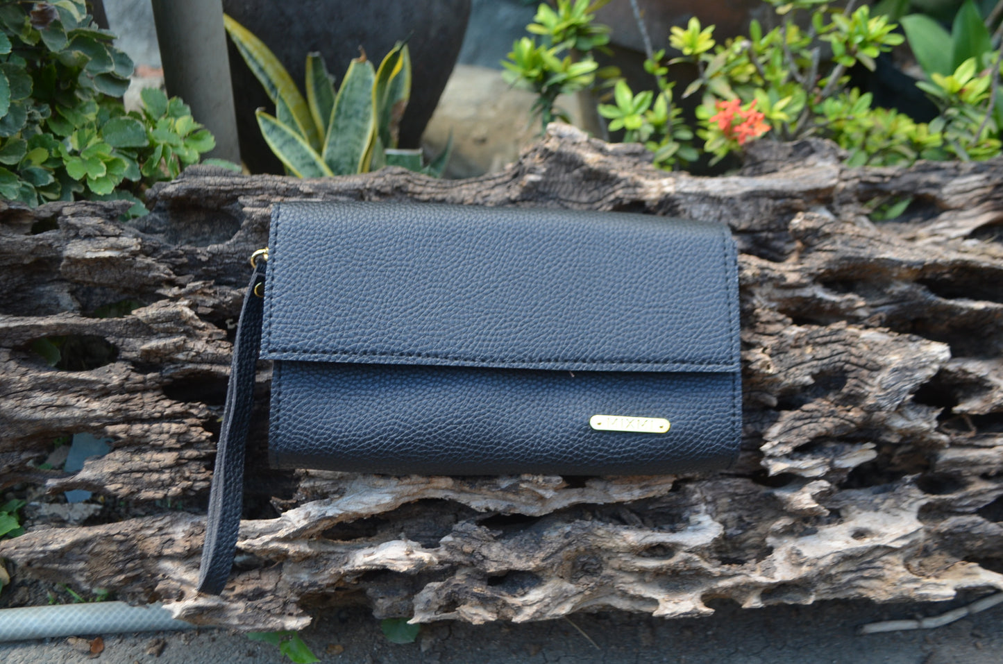 MIXMI TRAVEL WALLET (BLACK)