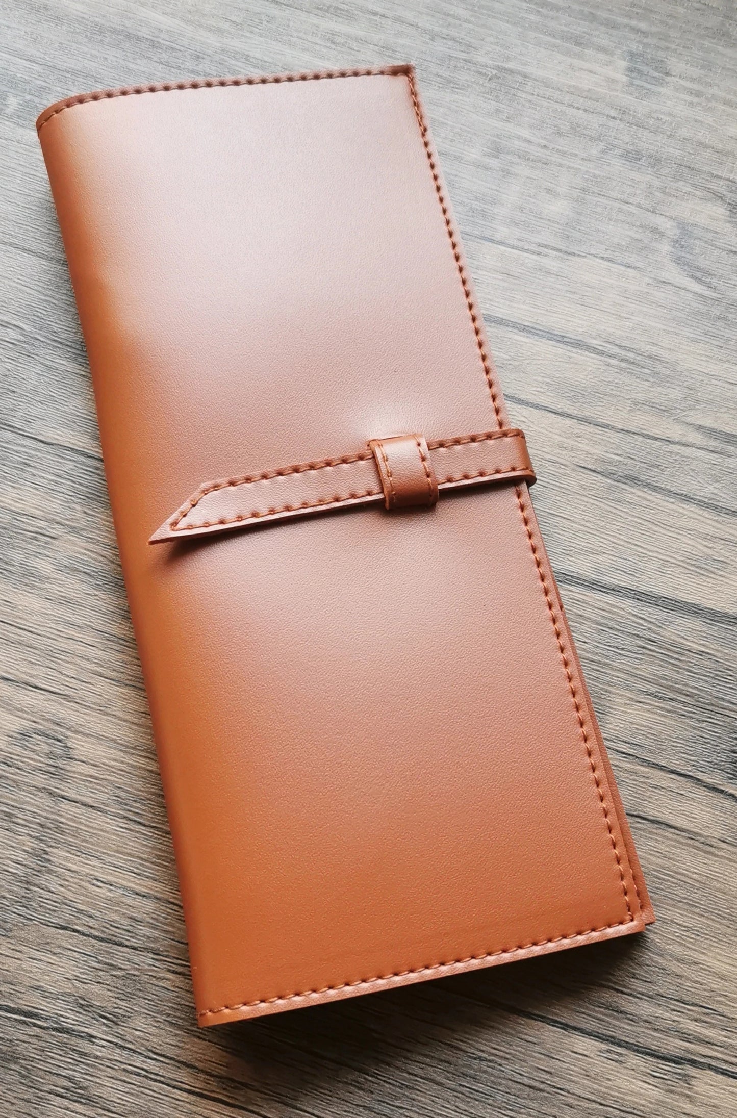 MIXMI SINGLE CHECKBOOK WALLET (TAN)