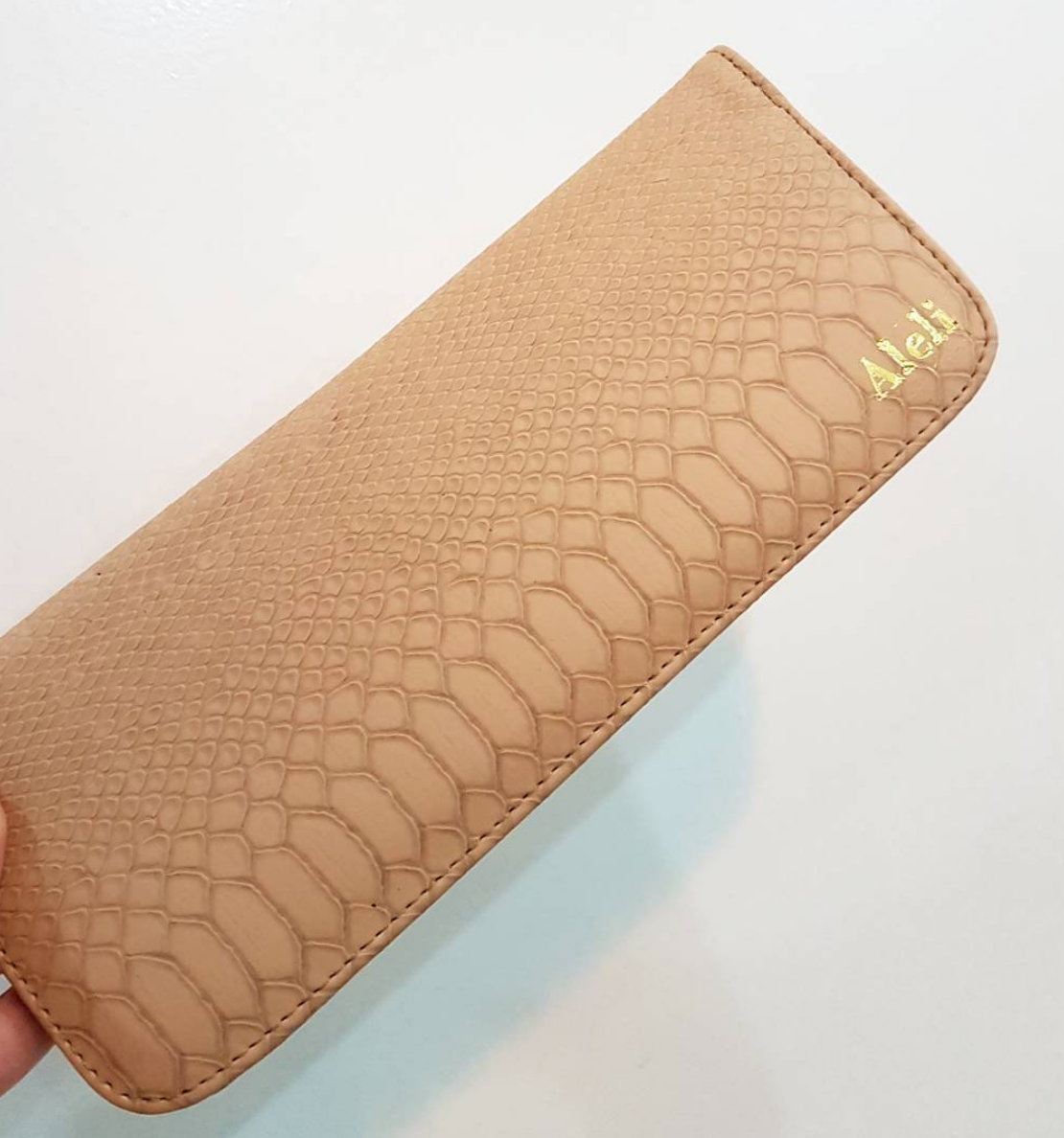 MIXMI LONG CHECKBOOK WALLET (BEIGE SNAKESKIN)
