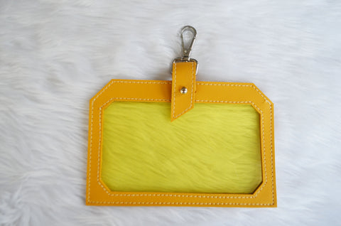 MIXMI STUD VACCINATION CARD CASE WITH DOG HOOK (MUSTARD)