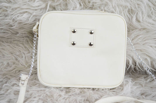 MIXMI TAYLOR CHAIN BAG (White) SILVER CHAIN